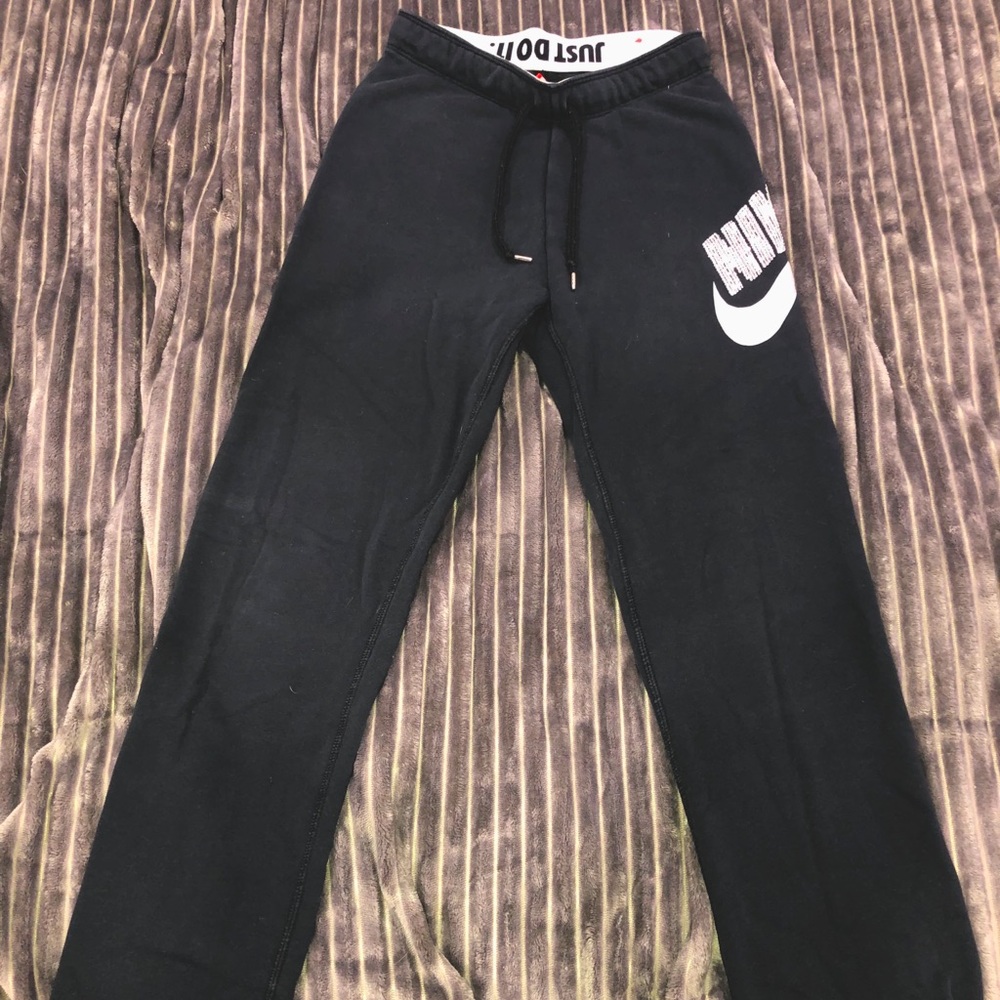 Nike vintage sweatpants